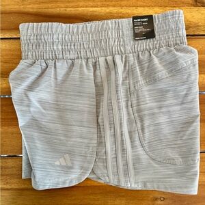 Adidas Pacer Running Shorts - XS - Light Gray - woven High Rise - loose fit